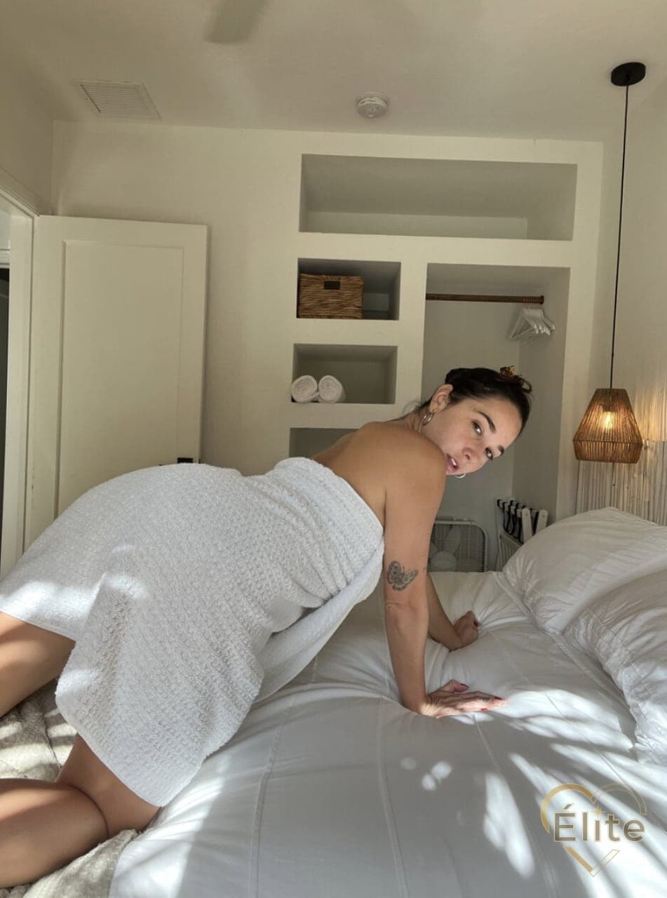 Julie , escort en Centre ville - 28 años